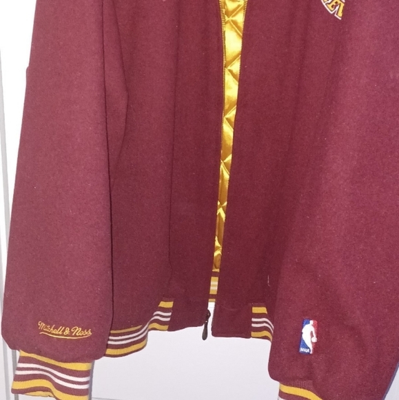 Cleveland Cavaliers Reversible Wool Jacket / Coat With Matching Snapback - Picture 3 of 9